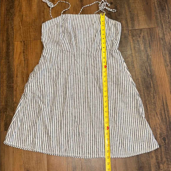 Old Navy Black and White Striped Mini Dress - Picture 9 of 11